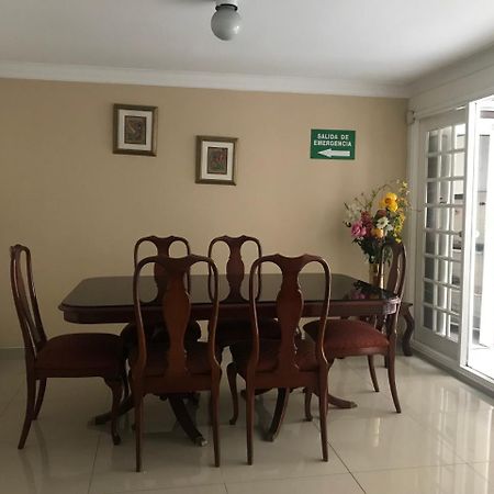 Hotel Casa Rincon Del Chico Bogotá Eksteriør billede